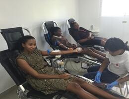 people giving blood